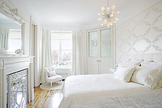 all-white-dreamy-bedroom