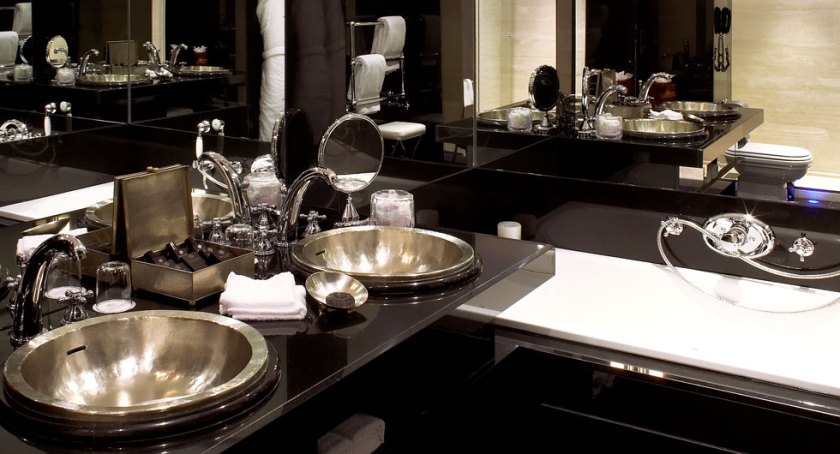 3043_bathroom_baglioni_london