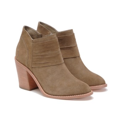 eve stacked heel bootie lr