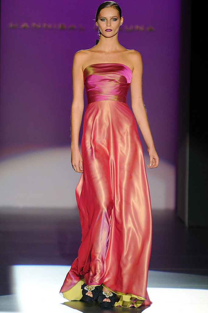 hannibal_laguna_pasarela_903567314_683x