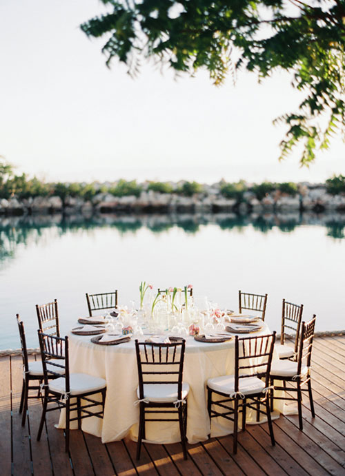 18-20-Beautiful-Outdoor-Spaces