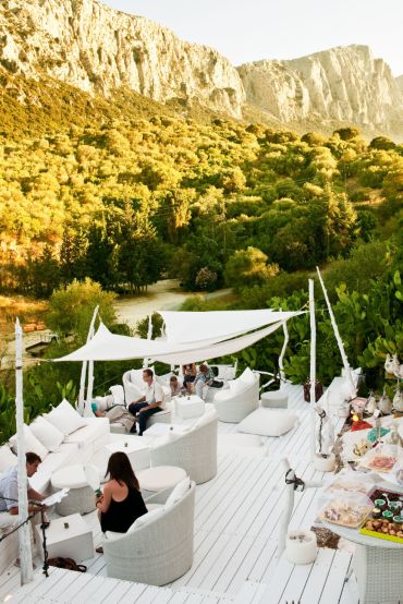 gallery-1427405286-tct040115rehotels006