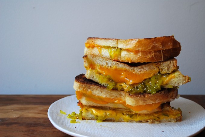 grilled-cheese-relish-recipe-680x455