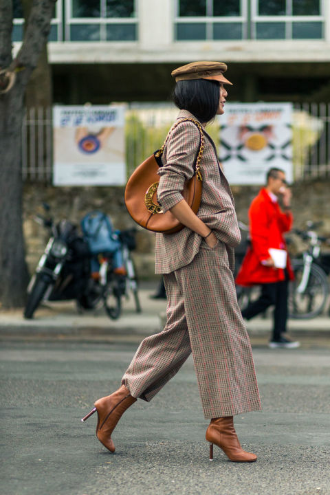 hbz-pfw-ss17-street-style-day-3-03