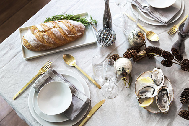 2020428-1481752560-640x0c