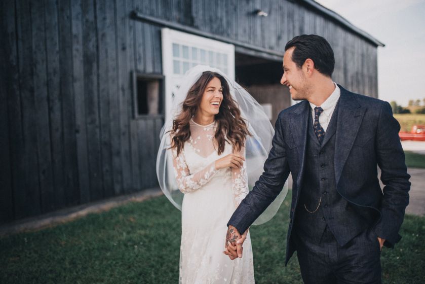 gallery-1485543839-hbz-real-wedding-kentucky-11